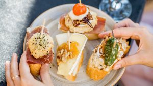 Vuelve la Ruta de Tapas a Villena: gastronomía, música y turismo se dan la mano este verano