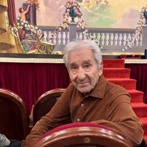 José Sacristán ya cuenta con una butaca con su nombre en el teatro Chapí de Villena